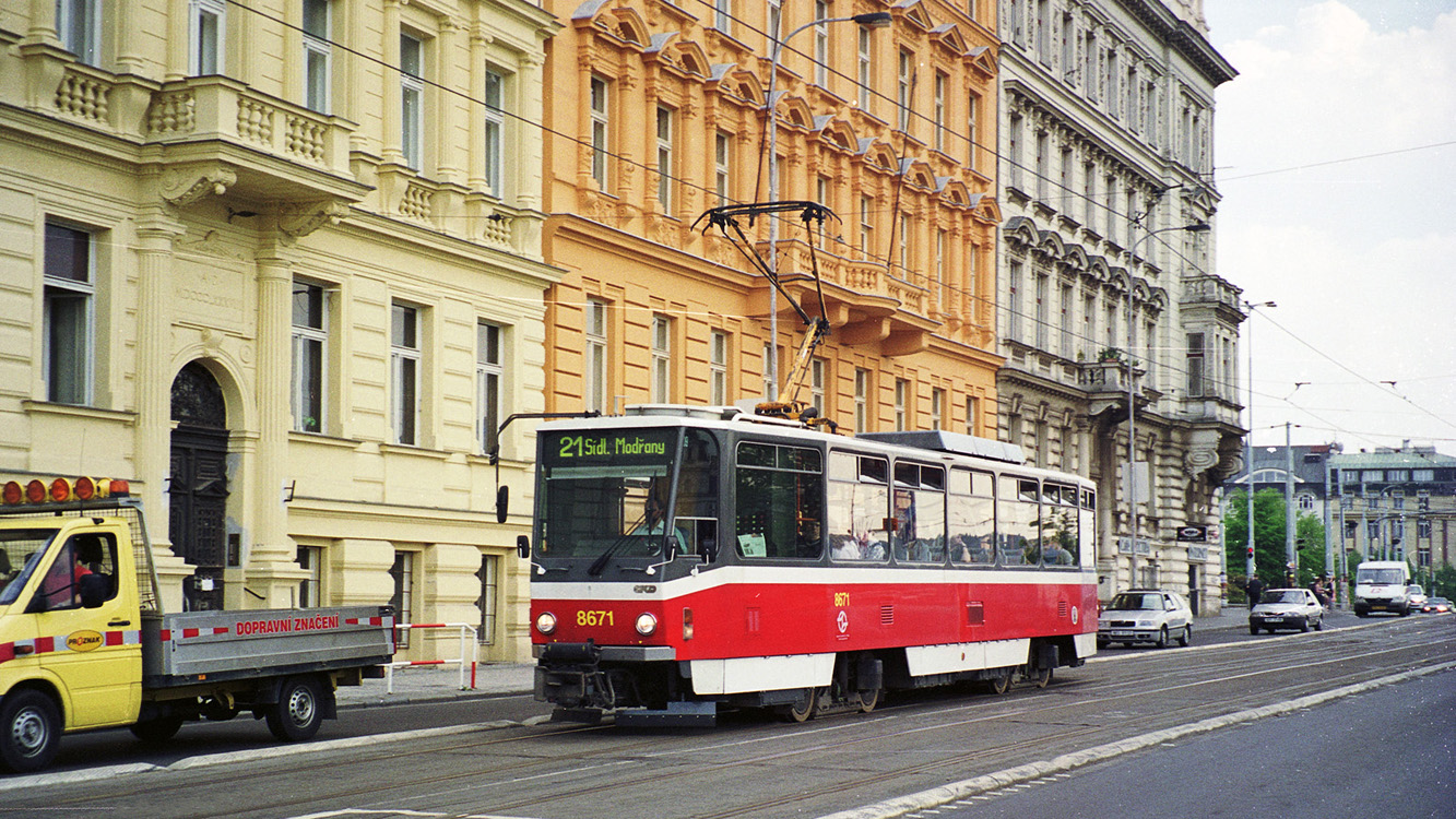 Tatra T6A5 #8671