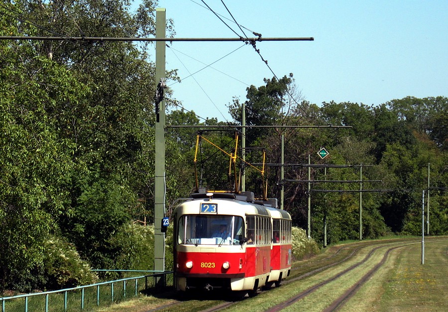 Tatra T3M #8023