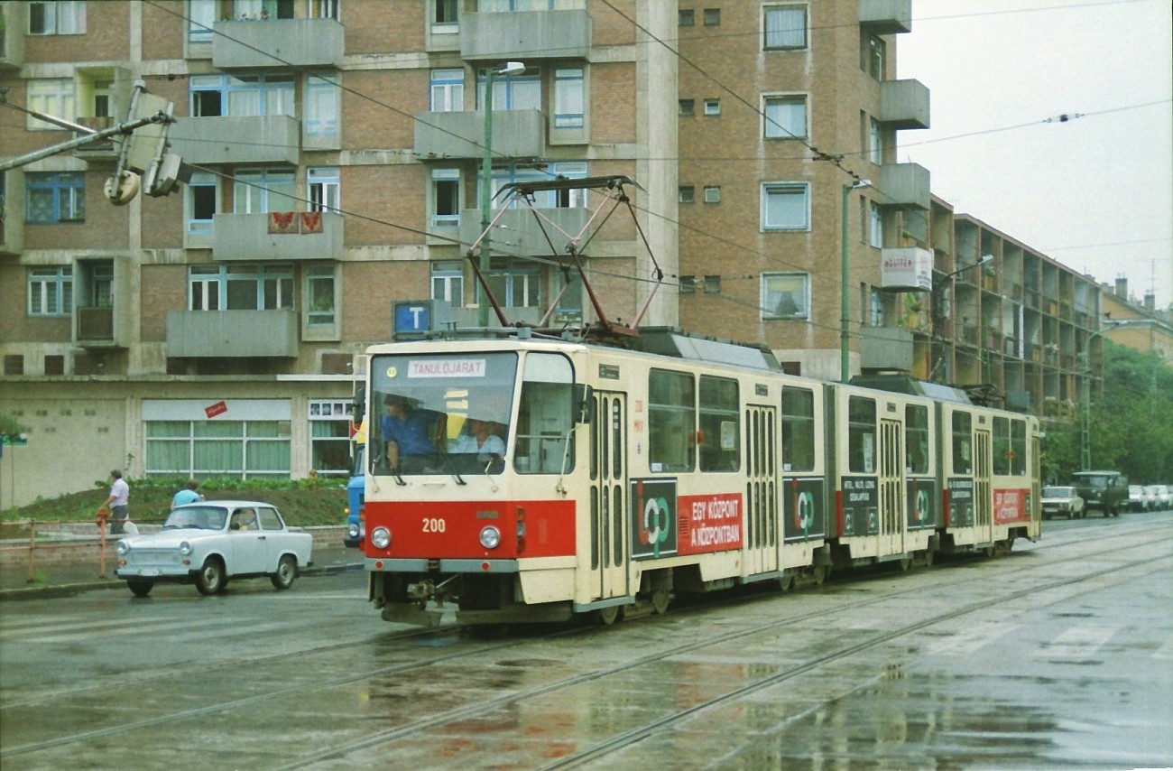 Tatra KT8D5 #200