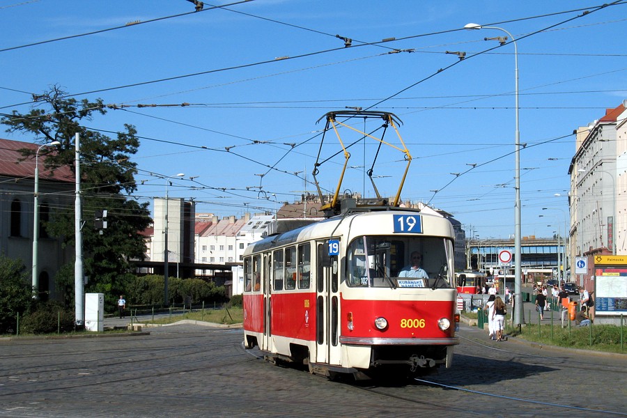 Tatra T3M #8006