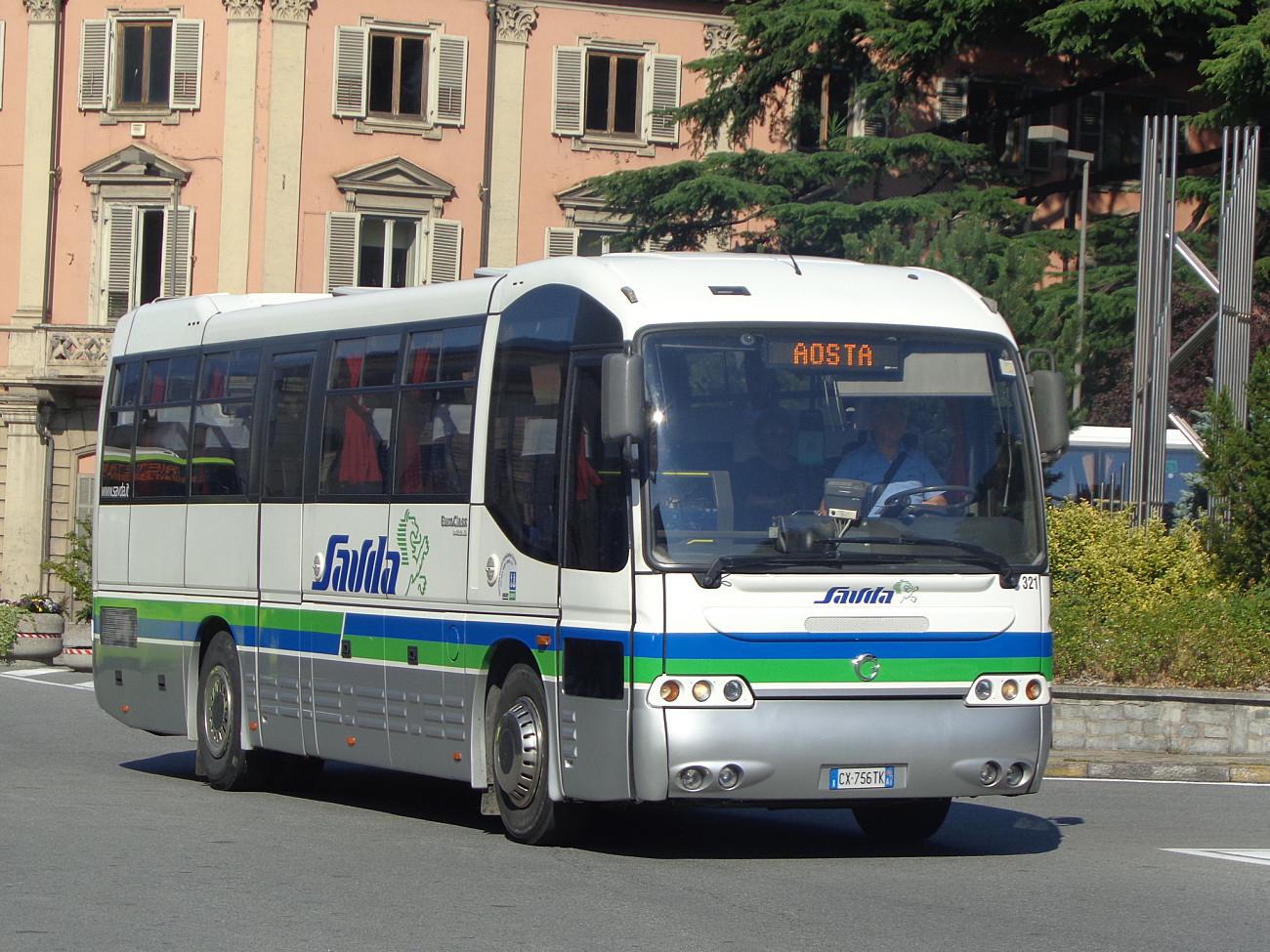 Irisbus 389E.10.36 EuroClass New #321