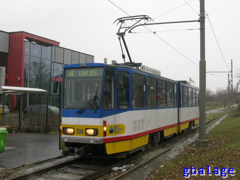 Tatra KT4DM #200