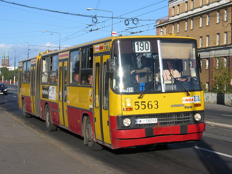 Ikarus 280.70E #5563