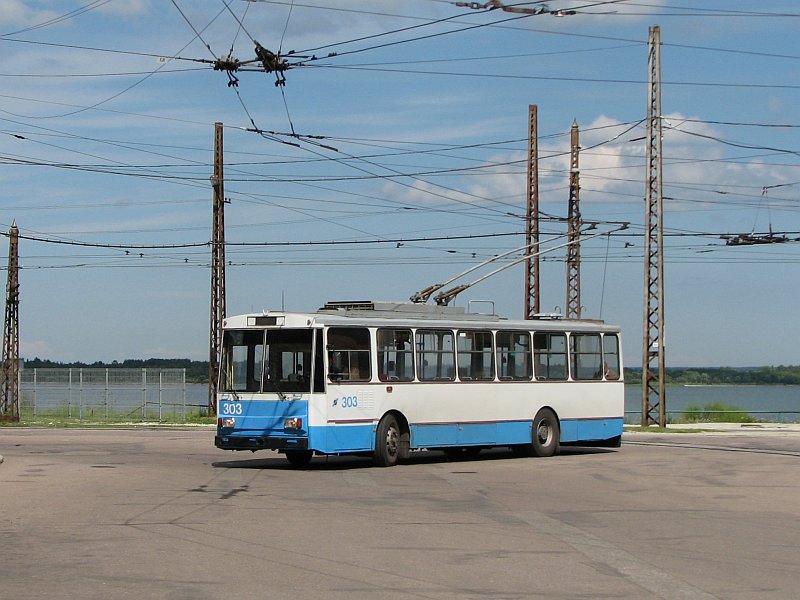 Škoda 14Tr02 #303