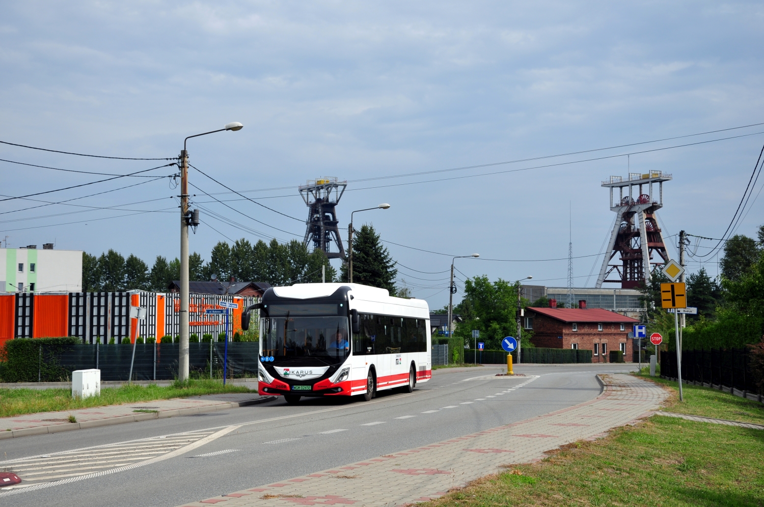 Ikarus 120e #2608