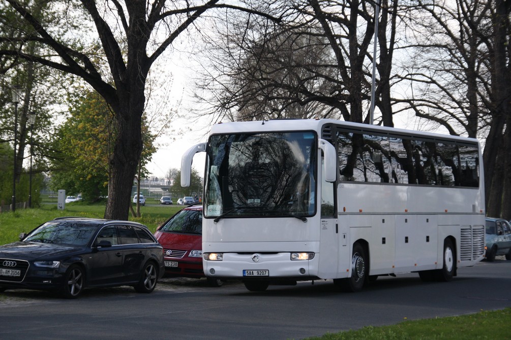 Irisbus Iliade RTX #5AA 9207