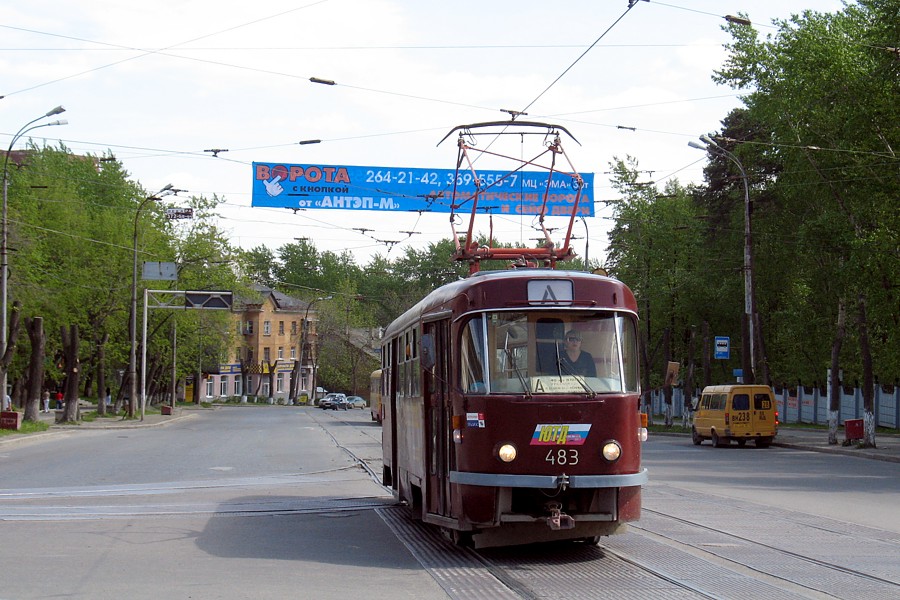 Tatra T3SU #483