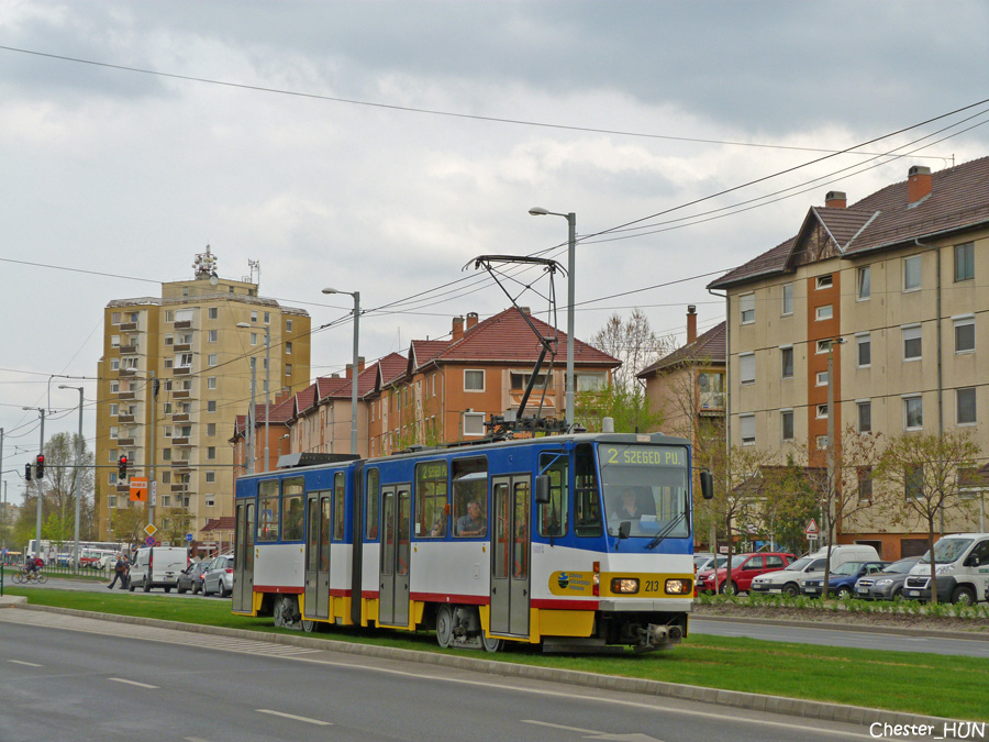 Tatra KT4DM #213