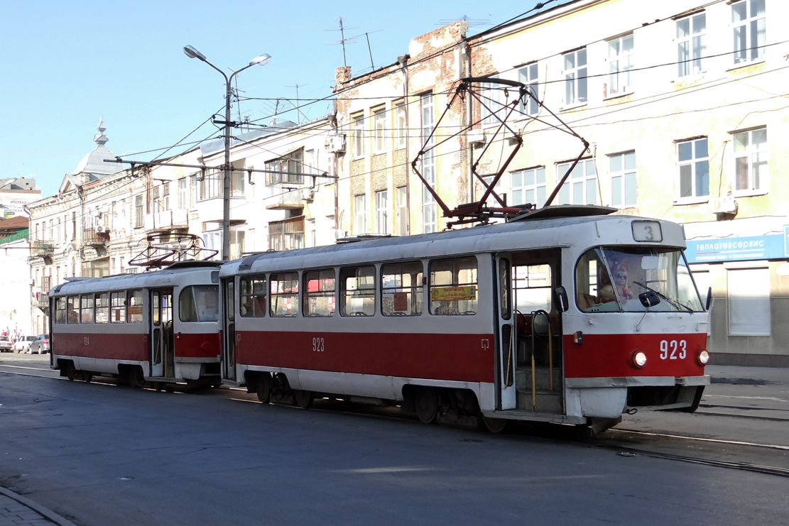 Tatra T3SU #923