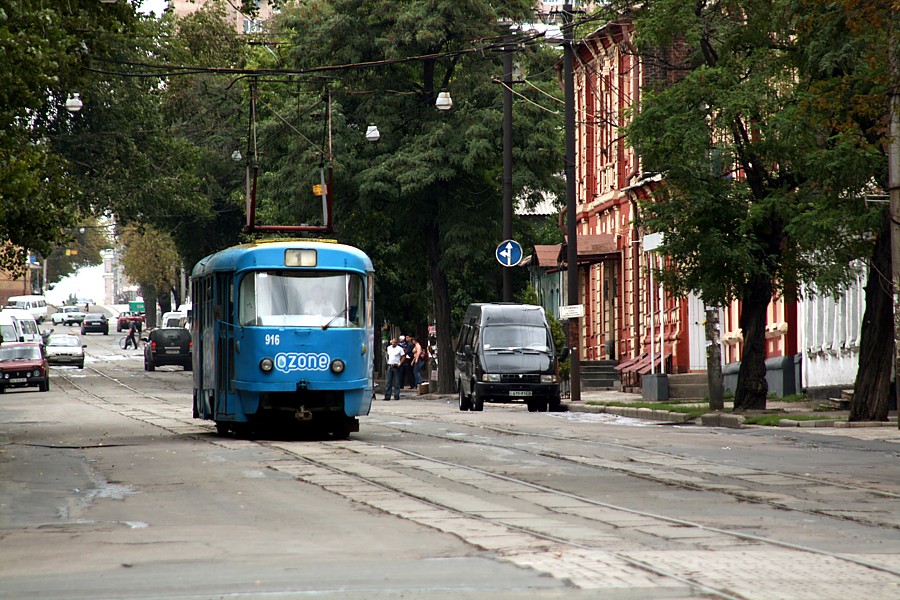 Tatra T3SU #916