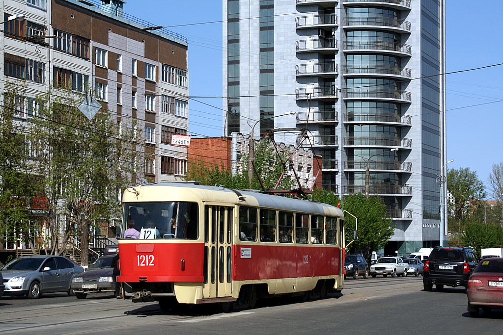 Tatra T3SU #1212