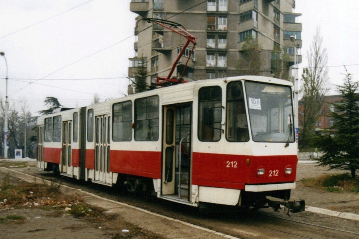 Tatra KT4YU #212