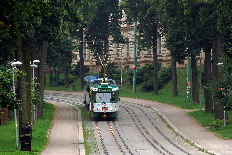 Tatra T3R.PLF #37