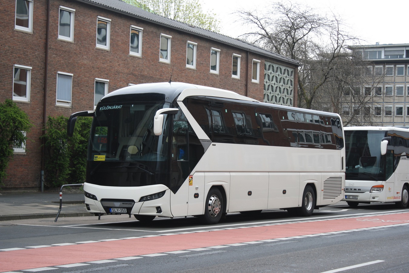 Neoplan Tourliner #SLY-350